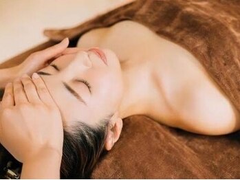 ベルシャンテ(bellechanter)の写真/光フェイシャル＋EGF×CICAエキス配合の美容液をたっぷりと含んだ天然コットン100％シートマスク使用◎