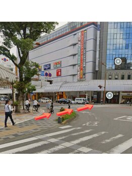 ラシル 宮崎店(racil)/山形屋前を西へ横断