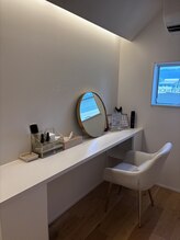 アルル 甲賀(ARuru)/メイクルームもございます