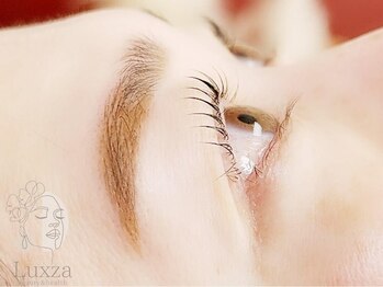 ラグザ(Luxza)の写真/綺麗が長持ち！まつ毛パーマのもちが悪い…そんなあなたにピッタリなデザインをご提案します♪