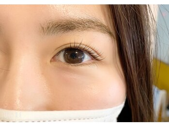 ニーチェ アイ(niche eye)/プランプラッシュリフト