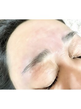 アイブロウメニューがあるサロン