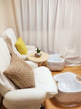 シュリライン/デトックス足湯ペア(３０分)