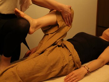 エスケアレイ 北千住駅前店(S carelay)/【美姿勢☆ひざ施術】