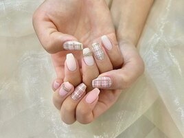 ミラーチェックネイル