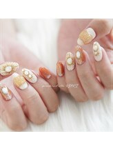 瑠璃(RURI)/持ち込みネイル