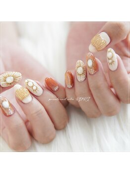 瑠璃(RURI)/持ち込みネイル