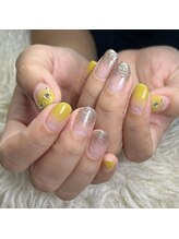 クラッシーネイル ビューティー(classy nail beauty)/カラグラ&ラメグラ