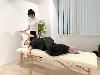 アスフロウ(Us Flow)/ガチガチ肩甲骨をほぐします