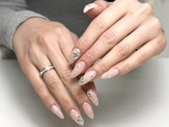 Noeme nail&eyebrow 【3月上旬 NEW OPEN(予定)】の写真/【3D・持ち込みOK】シンプルから極上派手ネイルまで何でもお任せ*人気のパーツつけ放題で理想を形に♪