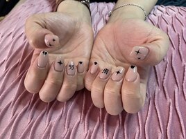 黒×ベージュネイル