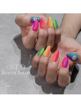 ネオ(NEO)/カラフルネイル