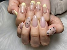 シンプルネイルも上品で綺麗です！