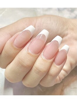 リィ ネイル(rii nail)/王道フレンチネイル!