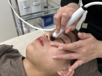 ウルル(ULuLu)/ハイドロヴィーナス(毛穴洗浄)