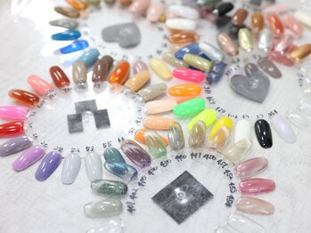 はあとねいる 千林店の写真/デザインやカラーに迷う方におすすめ♪豊富なデザインからお気に入りが見つかる!理想のお手元へ◇