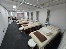 優楽リラクゼーションの雰囲気（大好評のヘッドスパもご用意しております♪）