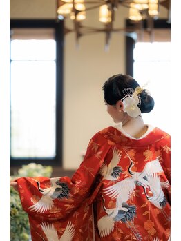 スリール(Sourire)/写真映えする姿勢とは?