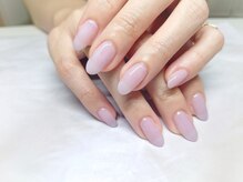 エヌプラス(N+)/透け感が素敵なワンカラーネイル