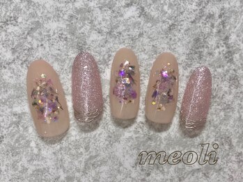 ミオリィ(meoli)/ワンカラー+お花アート