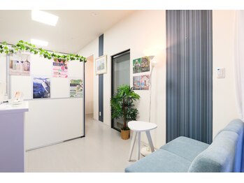 エンハンス(Enhance)/お店のエントランス1