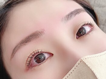 エンヴィバイコスメーア(Envy by Cosmea)/大人は眉毛とまつ毛を整えます