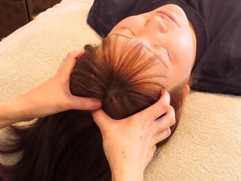 サロンシップス(SHIPS)/瞑想シータヘッドスパ