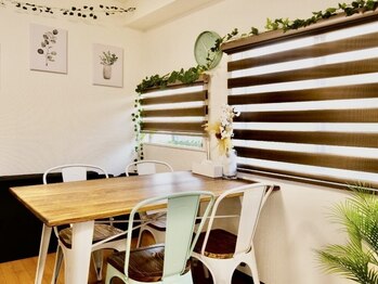 アズールアットブリュ(azul@buryu)