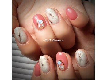ネイルサロンアンドスクールエムズブロッサム(Nailsalon & school M's Blossom)/定額制ジェルコース￥6700