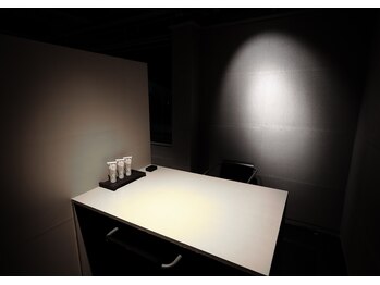 イエス 大阪梅田店(YES)/緊張しないサロンを目指してます