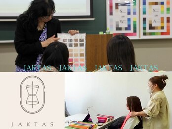 ジャクタス(JAKTAS)の写真/ご自身のアイテム持ち込みOK！コーディネート、メイク、ネイル、ヘアカラーアドバイスあり◎