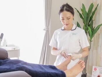 リゼラアンドコー 相模大野店/ドイツ式フットケア専門店