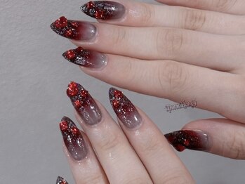 ダークハニー 原宿店(Dark Honey)/ワンホン赤系ビジューネイル