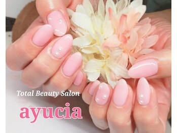 アユシア(ayucia)