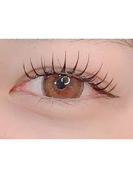 ナチュラル上品な目元にしたい