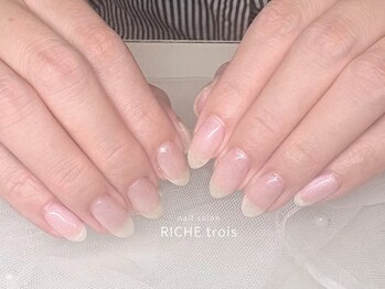 リッシュ トロワ(RICHE trois)/ちゅるちゅるラメジェル