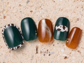 牛柄フレームネイル8480円