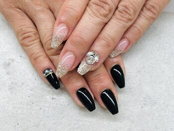 ネイルサロン ドゥ(Nail Salon Doux)/【ほり】きらきらネイル