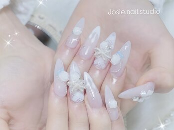 Josie Nail Studio【ジョシーネイルスタジオ】/長さ出し持ち込みデザイン