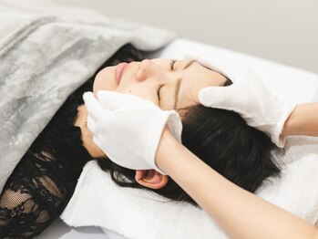 エレランサ/ゴリゴリしない小顔矯正