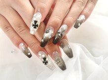 private salon Ruly nailの雰囲気(持ち込みやり放題!クロム風ネイルがだいすきです!)
