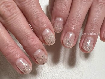 ジュエ ネイルスタジオ(jouer nailstudio.)/ラメグラデーション