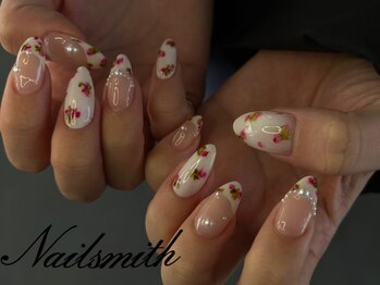 ネイルスミス(Nailsmith)の写真/爪に優しいマニキュア、オーダーチップ、ピールオフジェルなど期間限定で楽しめるネイルメニューが豊富!