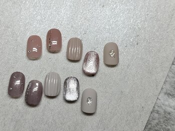 アンドヴァ ピヴォクロス店(Andova)/【T83】トレンド 2023.12-2月