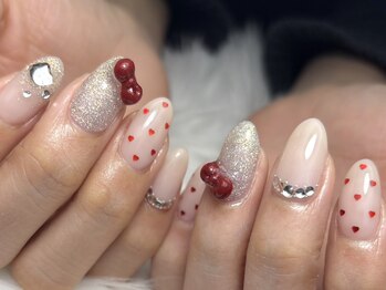 グリュック(Gluck)の写真/【持ち込みデザイン大歓迎★】圧倒的な再現性で理想のお手元を実現◎こだわり派も納得の高技術サロン♪