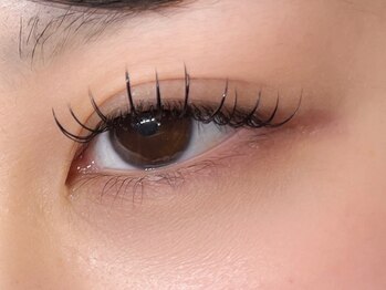 ヘアルーム ウキの写真/自まつげの基本的なサポートを丁寧に。お家でのお手入れもお任せ可能なサロン♪