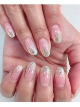 ネイルサロン ティアラリュクス 市川北口店(Tiara Luxe)/ラメグラデーションネイル