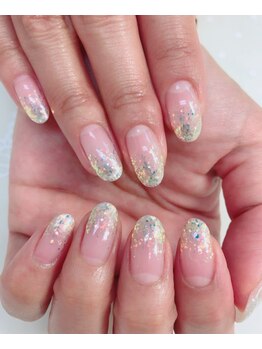 ラメグラデーションネイル Pg ネイルサロン ティアラリュクス 市川北口店 Tiara Luxe のフォトギャラリー ホットペッパービューティー