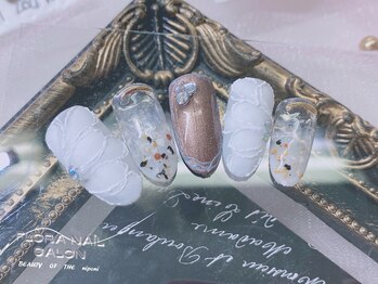 フローラネイルサロン/