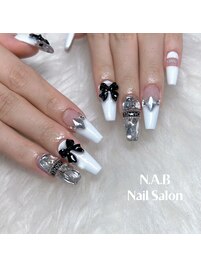 ホワイトネイル